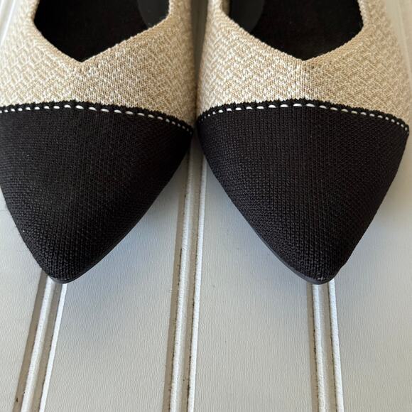 Rothy’s Size 10.5 Cream Black pointer tuxedo size 10.5 shoes. - Picture 4 of 13